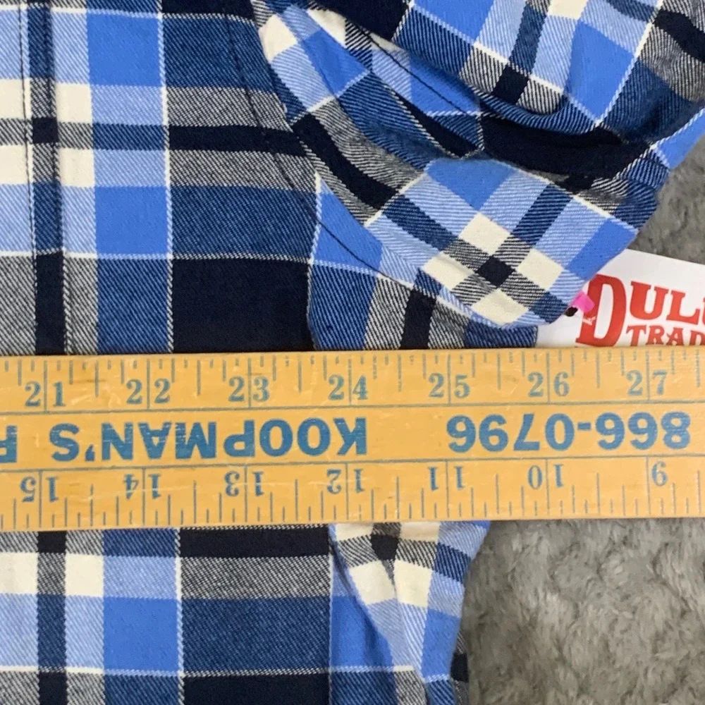 Duluth Trading Free Swingin Flannel Shirt Mens XL Blue Plaid Relaxed Fit NWT